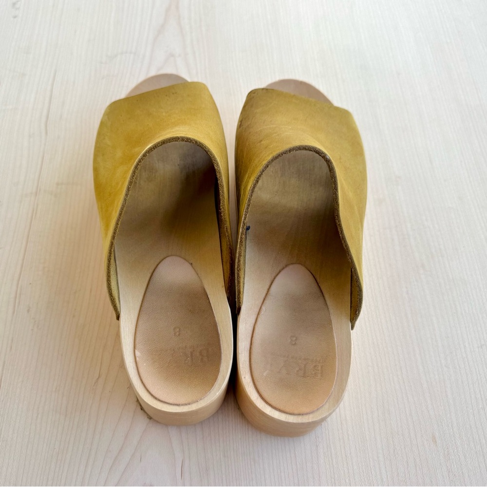 Bryr Mustard Yellow Suede Slide Sandals - Picture 4 of 6